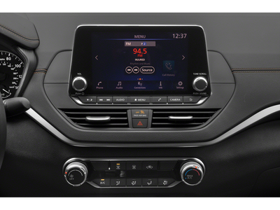 2021 Nissan Altima SR FWD