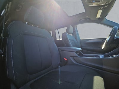 2025 Jeep Grand Cherokee GRAND CHEROKEE LAREDO X 4X2