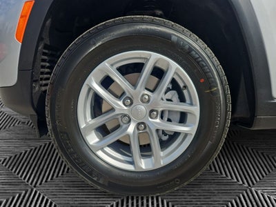 2025 Jeep Grand Cherokee GRAND CHEROKEE LAREDO X 4X2