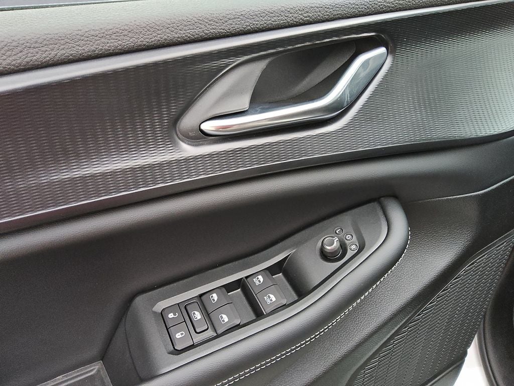 2026 Jeep Grand Cherokee GRAND CHEROKEE LAREDO 4X2