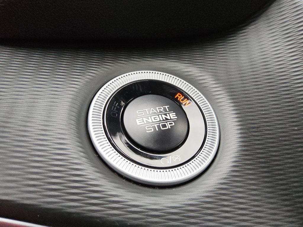 2026 Jeep Grand Cherokee GRAND CHEROKEE LAREDO 4X2