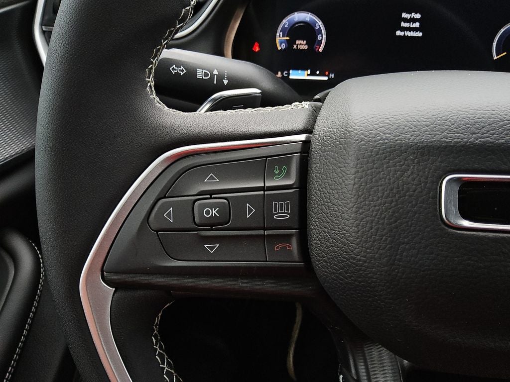 2026 Jeep Grand Cherokee GRAND CHEROKEE LAREDO 4X2