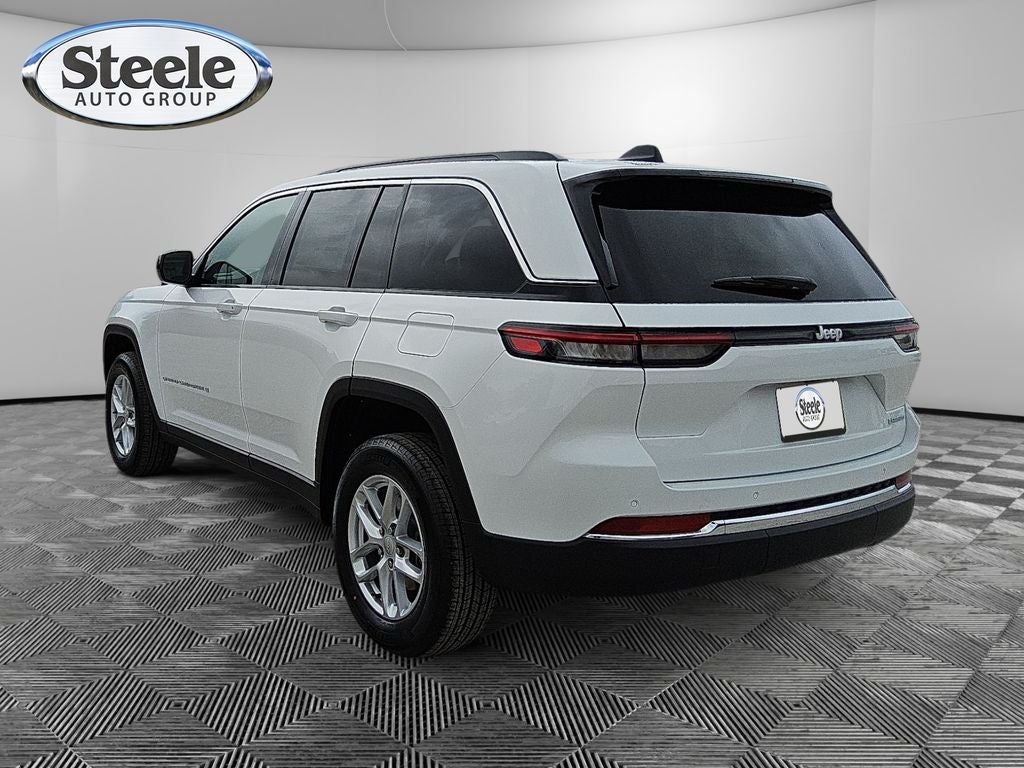 2026 Jeep Grand Cherokee GRAND CHEROKEE LAREDO 4X2