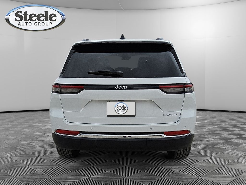 2026 Jeep Grand Cherokee GRAND CHEROKEE LAREDO 4X2