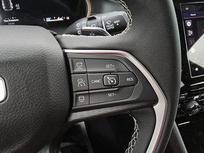 2026 Jeep Grand Cherokee GRAND CHEROKEE LAREDO 4X2