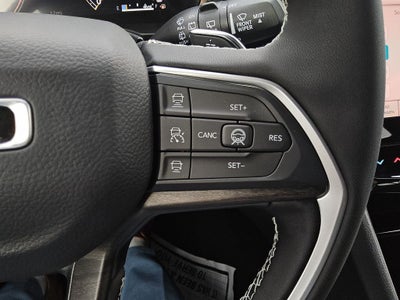 2026 Jeep Grand Cherokee GRAND CHEROKEE LAREDO ALTITUDE 4X2