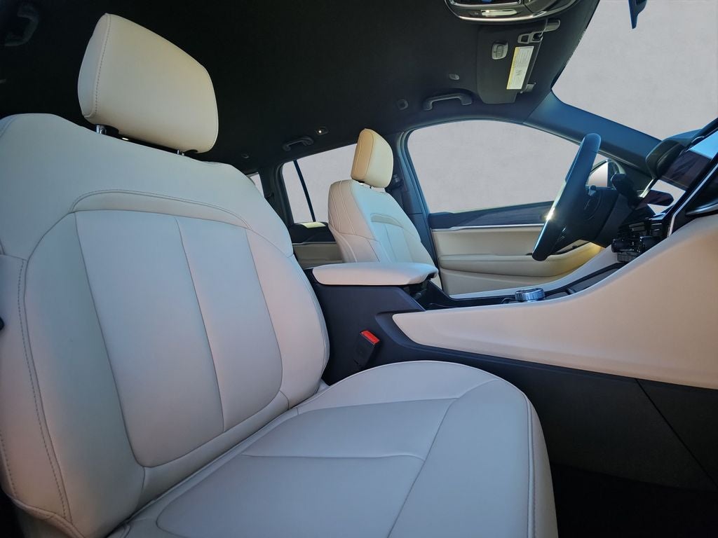 2025 Jeep Grand Cherokee GRAND CHEROKEE LIMITED 4X2