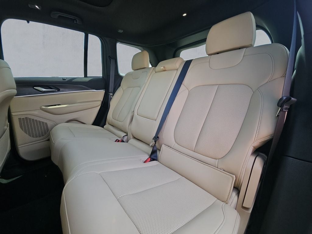 2025 Jeep Grand Cherokee GRAND CHEROKEE LIMITED 4X2