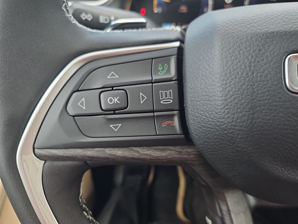 2025 Jeep Grand Cherokee GRAND CHEROKEE LIMITED 4X2