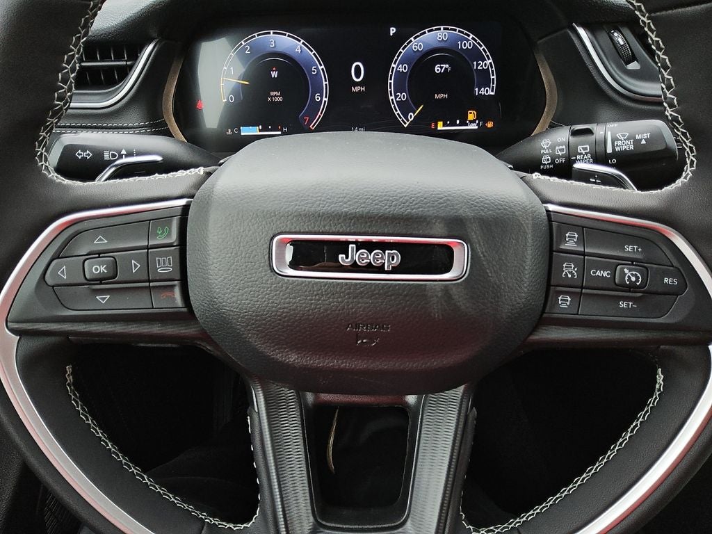 2026 Jeep Grand Cherokee GRAND CHEROKEE L LAREDO X 4X2