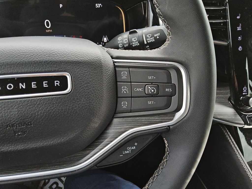 2023 Jeep Wagoneer L Series II 4x4