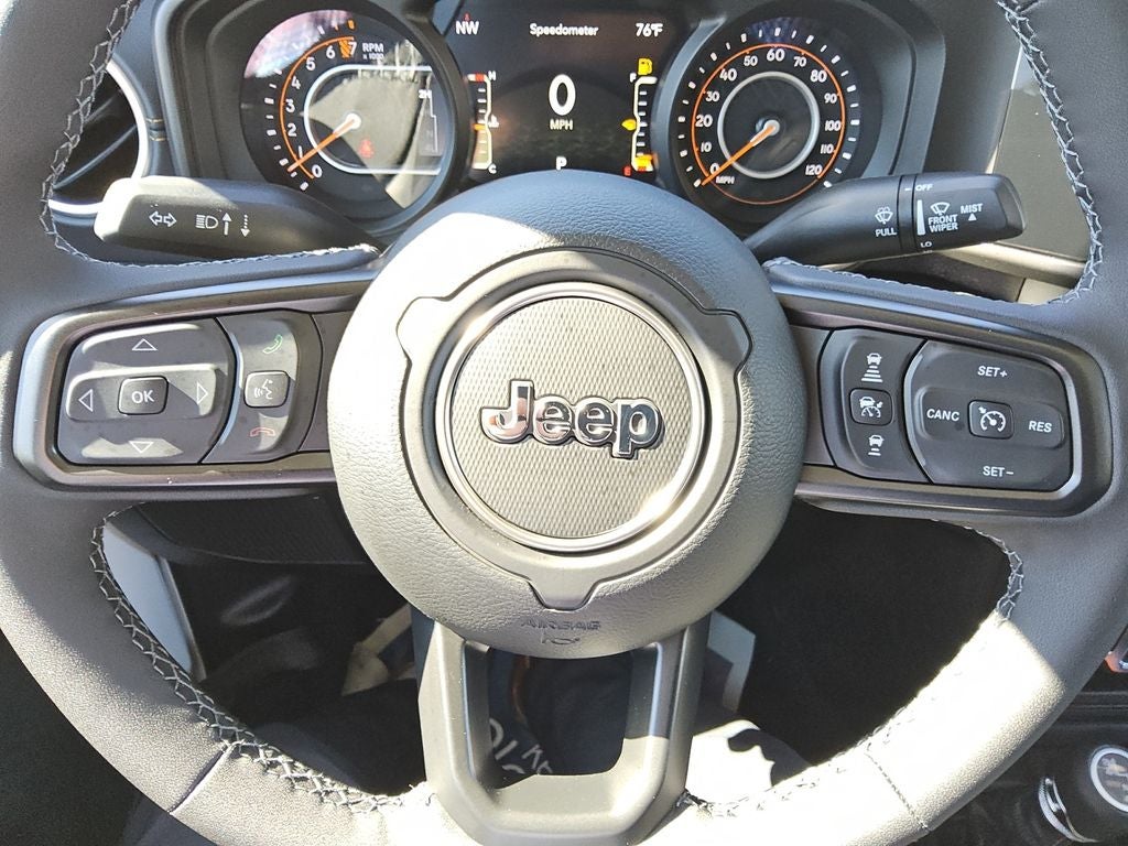 2026 Jeep Gladiator GLADIATOR SAHARA 4X4