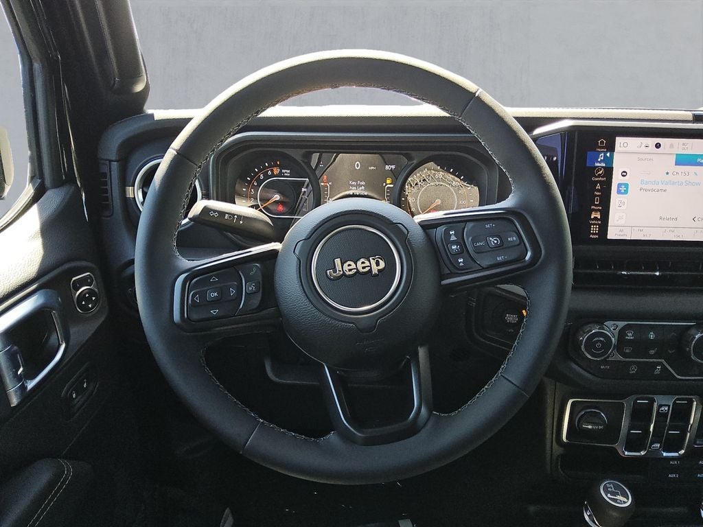 2026 Jeep Gladiator GLADIATOR SAHARA 4X4