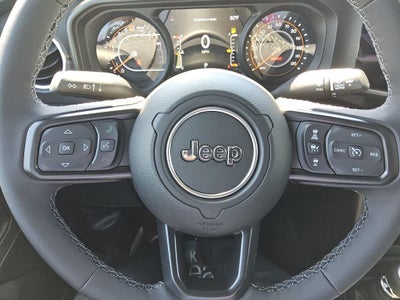 2026 Jeep Gladiator GLADIATOR SAHARA 4X4