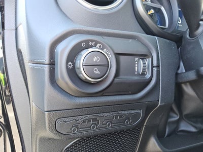 2026 Jeep Gladiator GLADIATOR SAHARA 4X4