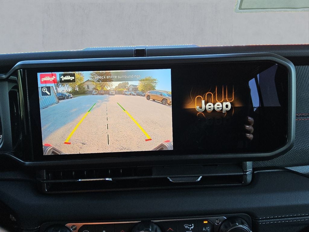 2026 Jeep Gladiator GLADIATOR SHADOW OPS 4X4