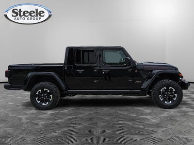 2026 Jeep Gladiator GLADIATOR SHADOW OPS 4X4