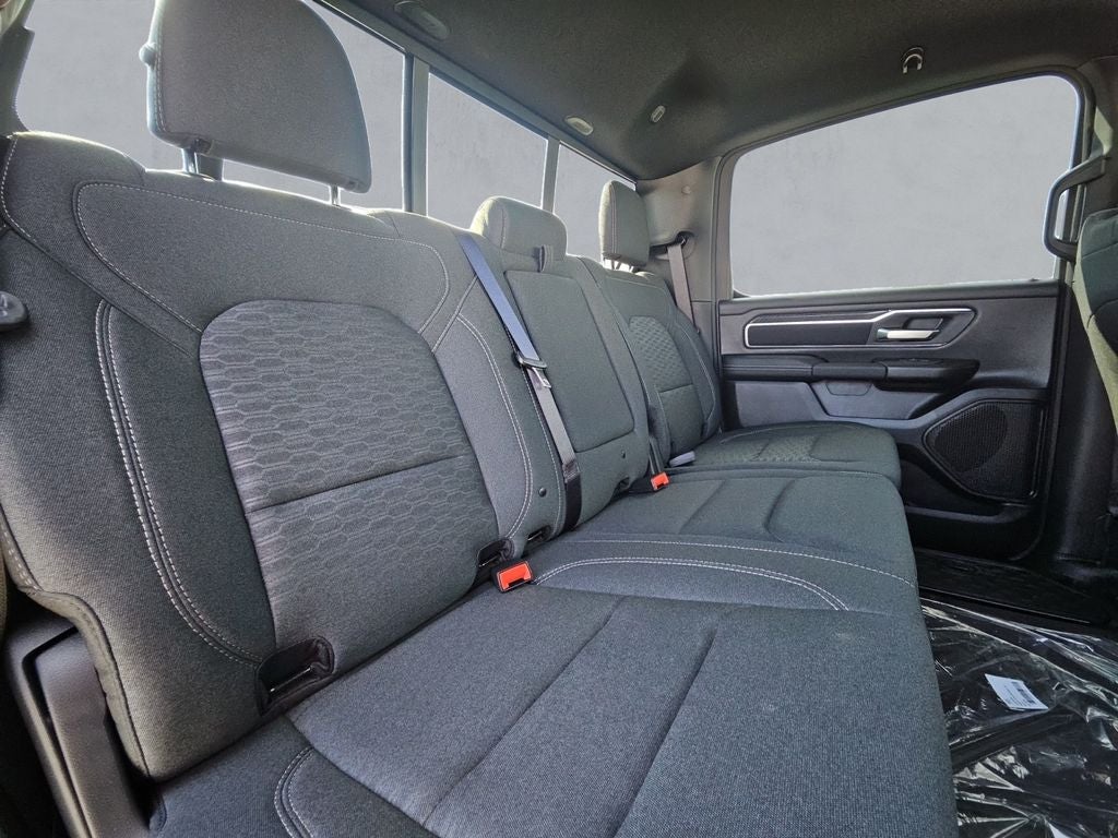 2026 RAM Ram 1500 RAM 1500 LONE STAR CREW CAB 4X2 5'7' BOX