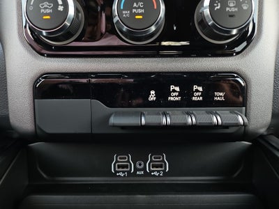 2026 RAM Ram 1500 RAM 1500 LONE STAR CREW CAB 4X2 5'7' BOX