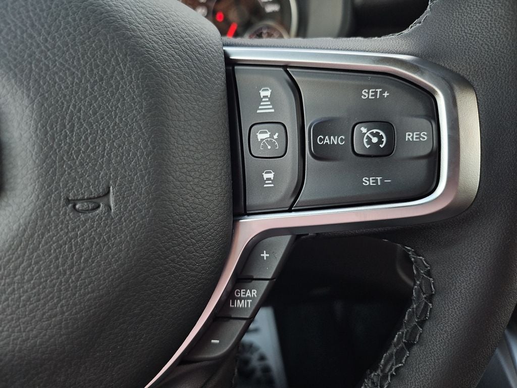 2026 RAM Ram 1500 RAM 1500 LONE STAR CREW CAB 4X2 5'7' BOX