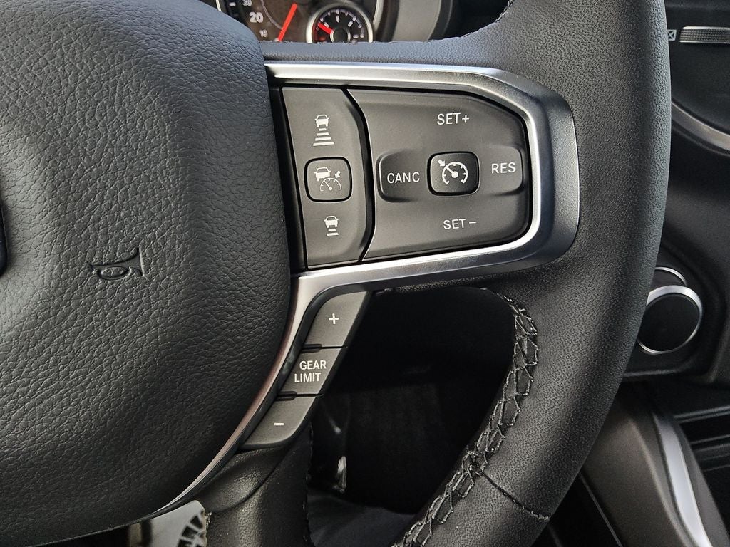 2026 RAM Ram 1500 RAM 1500 LONE STAR CREW CAB 4X2 5'7' BOX