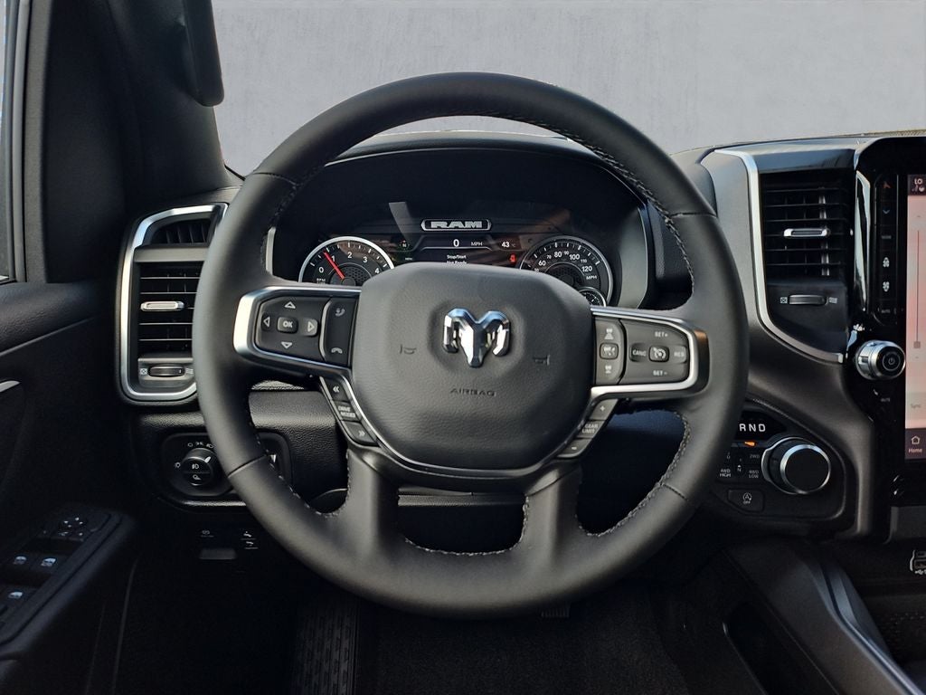 2026 RAM Ram 1500 RAM 1500 LONE STAR CREW CAB 4X4 5'7' BOX