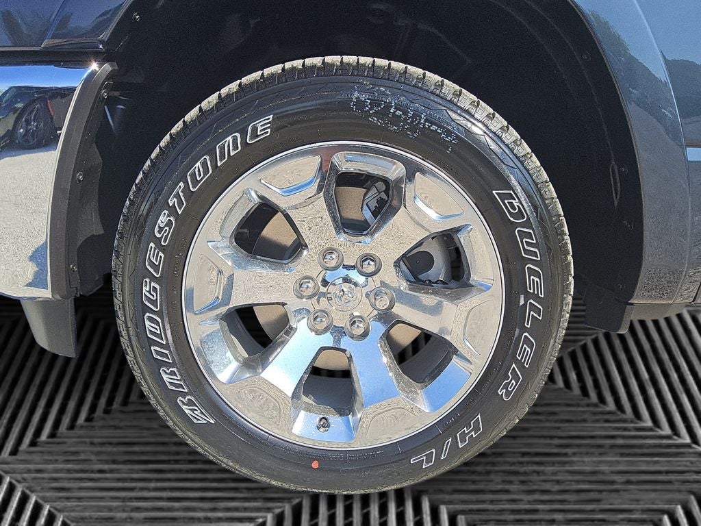 2026 RAM Ram 1500 RAM 1500 LONE STAR CREW CAB 4X4 5'7' BOX