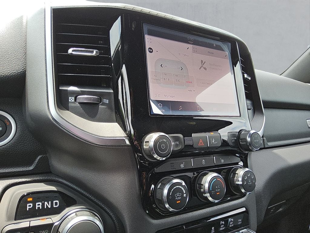 2026 RAM Ram 1500 RAM 1500 LONE STAR CREW CAB 4X4 5'7' BOX