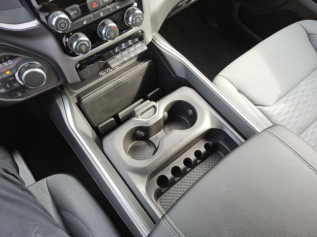 2026 RAM Ram 1500 RAM 1500 LONE STAR CREW CAB 4X4 5'7' BOX