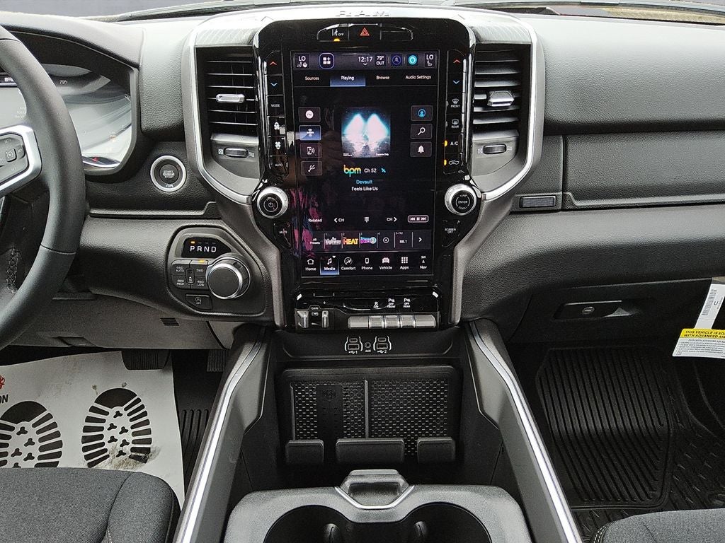 2026 RAM Ram 1500 RAM 1500 LONE STAR CREW CAB 4X4 5'7' BOX