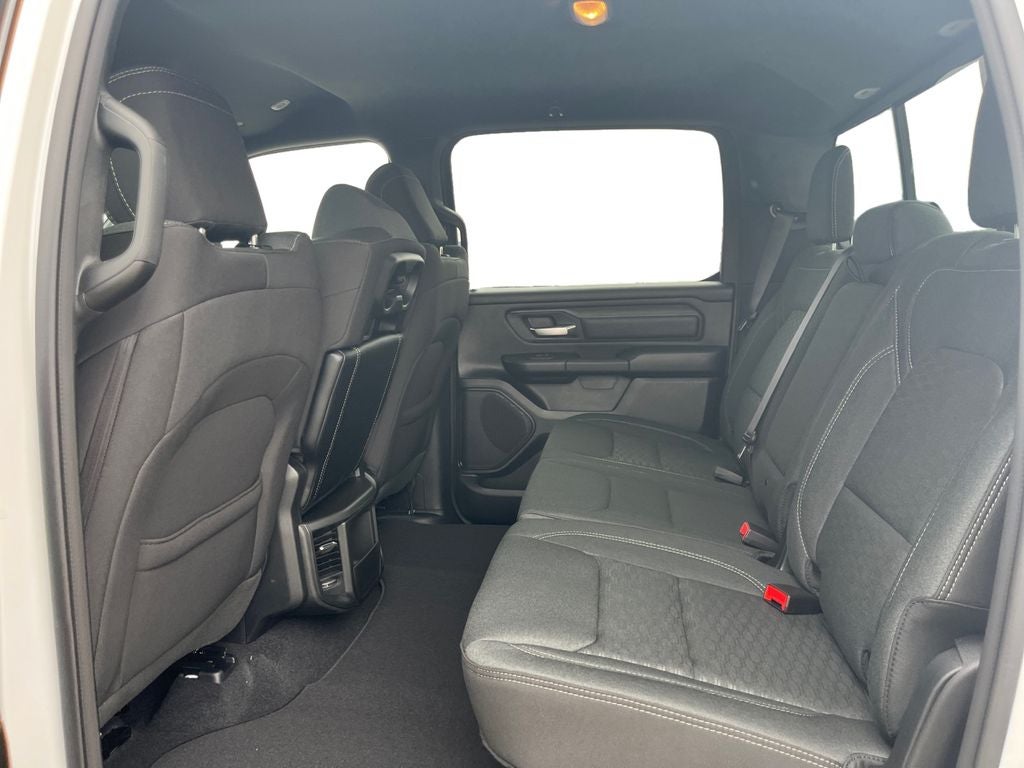 2026 RAM Ram 1500 RAM 1500 TRADESMAN CREW CAB 4X4 5'7' BOX