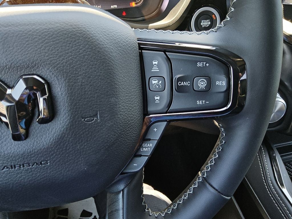 2026 RAM Ram 1500 RAM 1500 LIMITED CREW CAB 4X4 5'7' BOX
