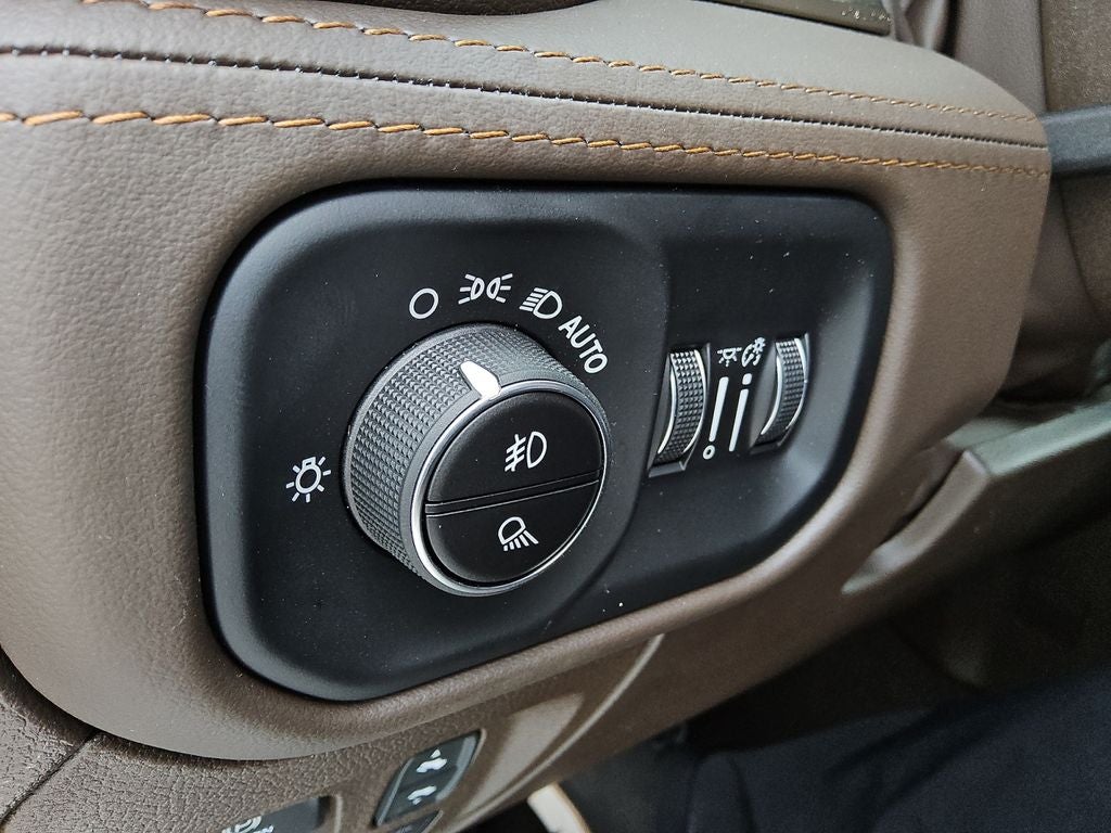 2026 RAM Ram 1500 RAM 1500 LIMITED LONGHORN CREW CAB 4X4 5'7' BOX