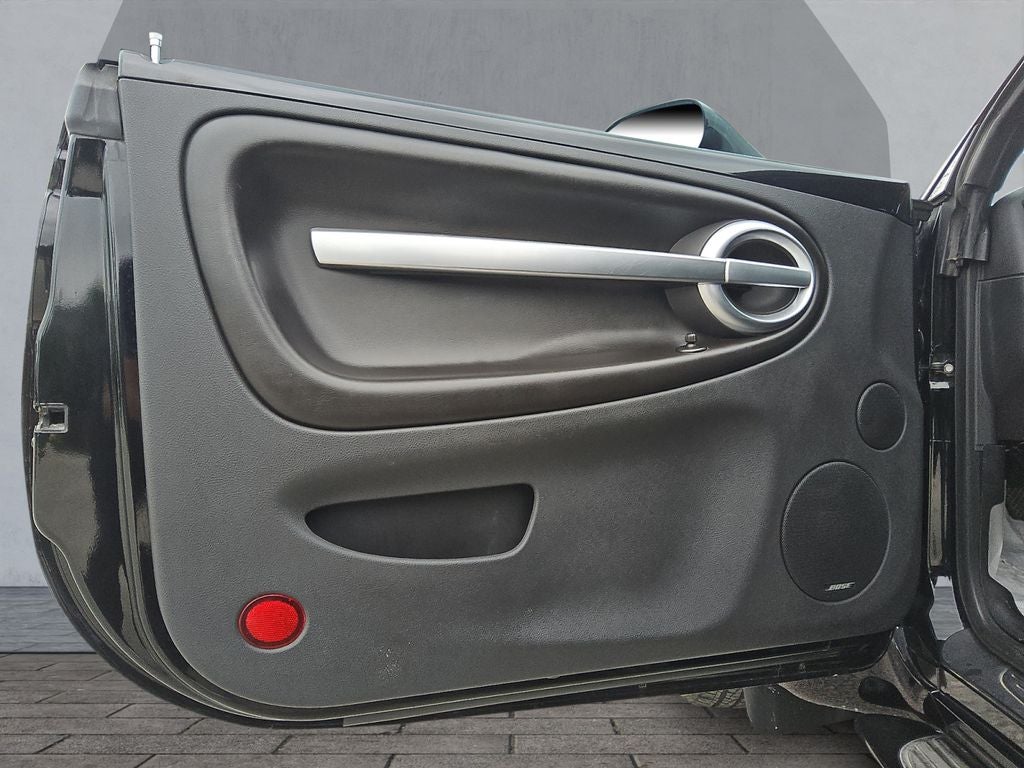 2005 Chevrolet SSR Base