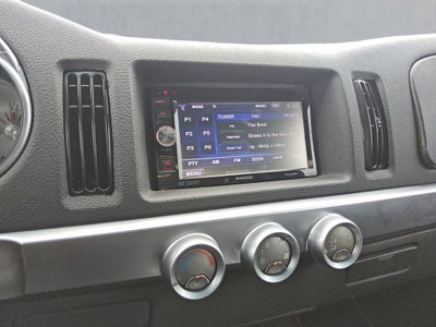 2005 Chevrolet SSR Base