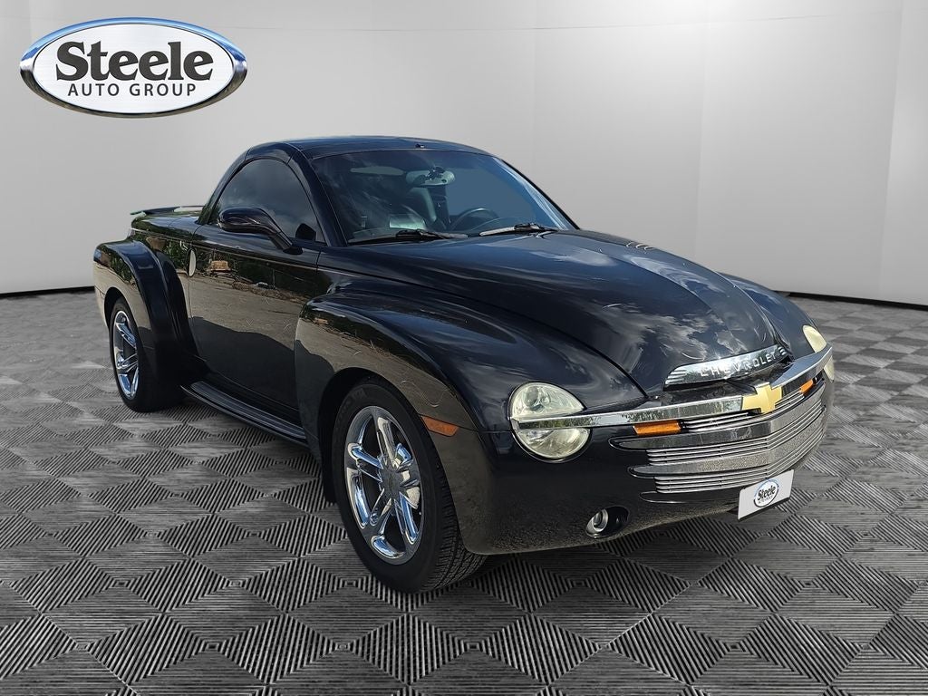 2005 Chevrolet SSR Base