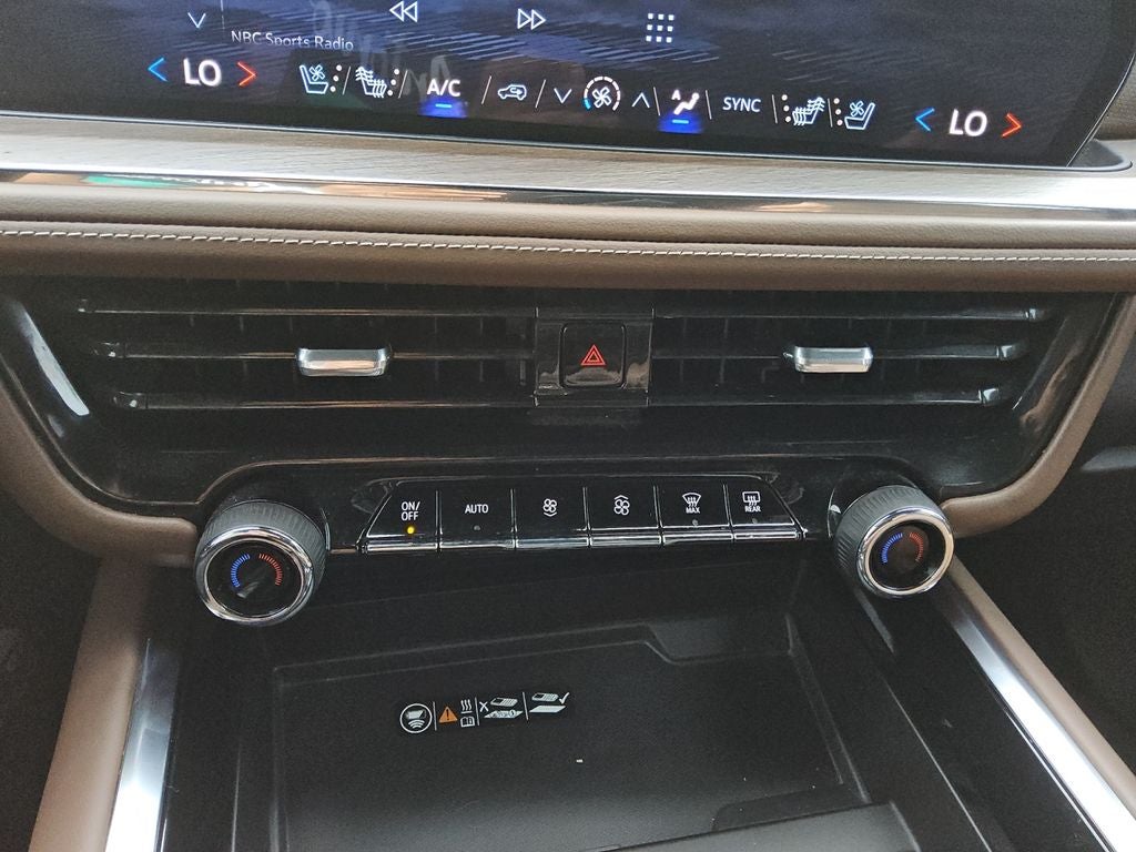 2025 Chevrolet Suburban 4WD High Country