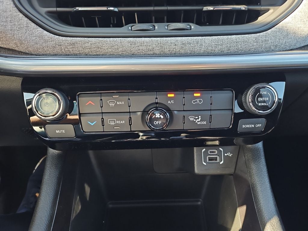 2025 Jeep Compass COMPASS SPORT 4X4