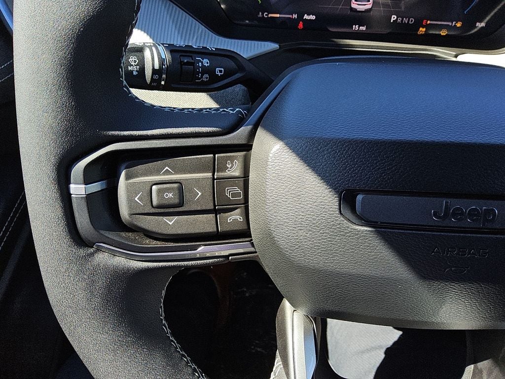 2026 Jeep Cherokee CHEROKEE LAREDO 4X4