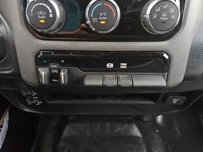 2026 RAM Ram 3500 RAM 3500 TRADESMAN CREW CAB 4X4 8' BOX