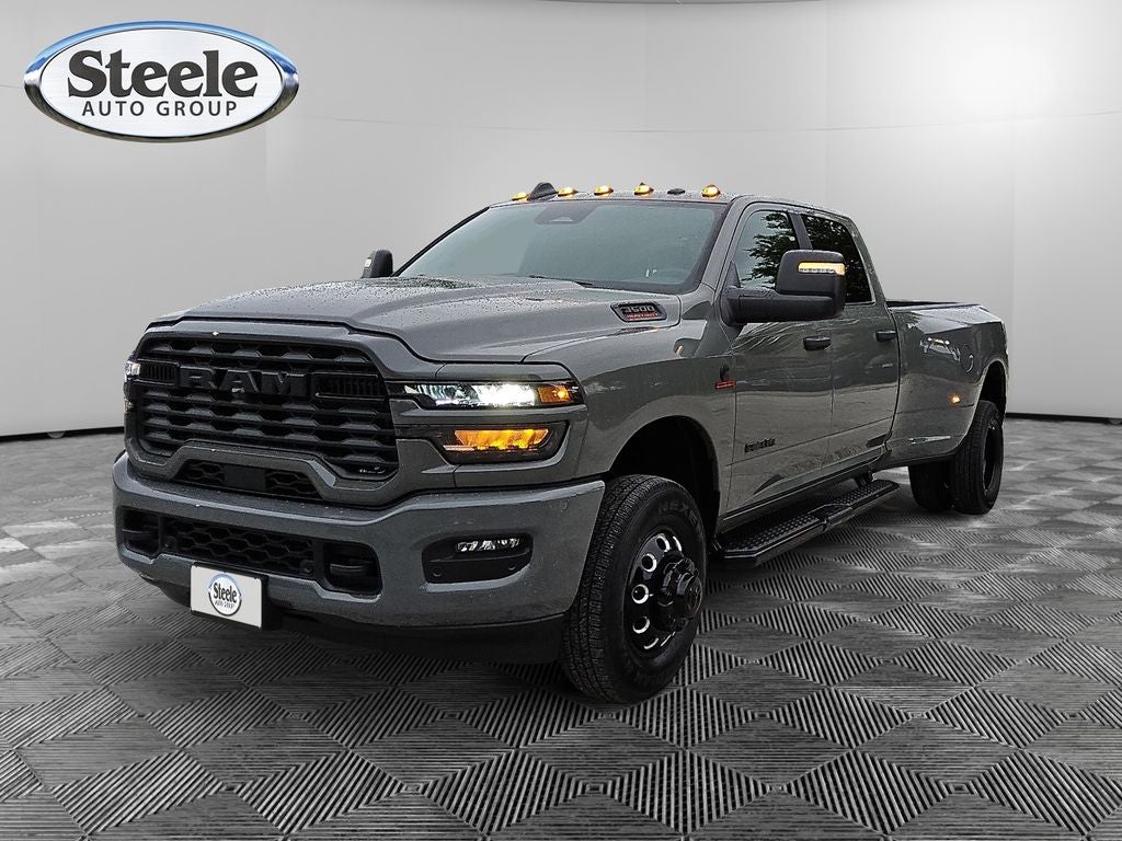 2026 RAM 3500 Big Horn/Lone Star 4X4 Crew Cab LWB's photo