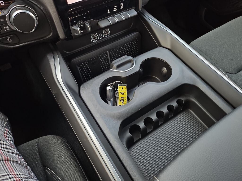 2026 RAM Ram 1500 RAM 1500 LONE STAR CREW CAB 4X4 5'7' BOX