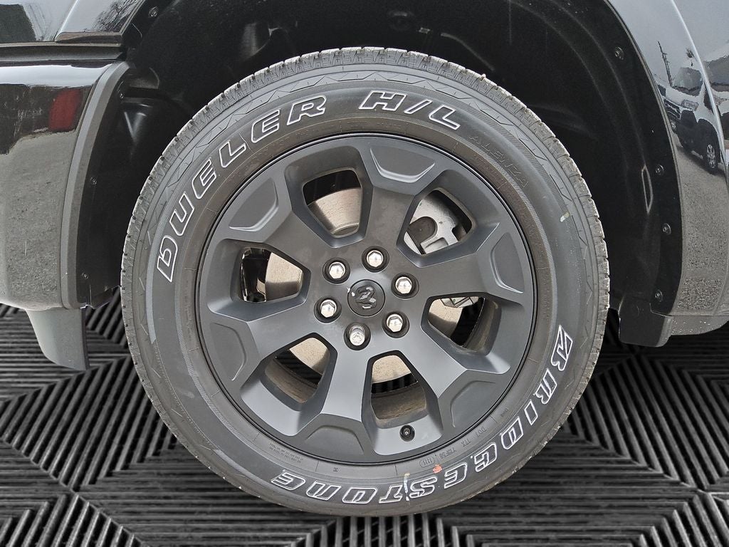 2026 RAM Ram 1500 RAM 1500 LONE STAR CREW CAB 4X4 5'7' BOX