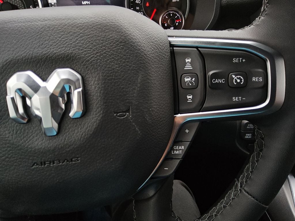 2026 RAM Ram 1500 RAM 1500 LONE STAR CREW CAB 4X4 5'7' BOX