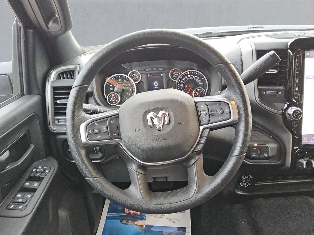 2026 RAM Ram 2500 RAM 2500 BLACK EXPRESS CREW CAB 4X4 6'4' BOX