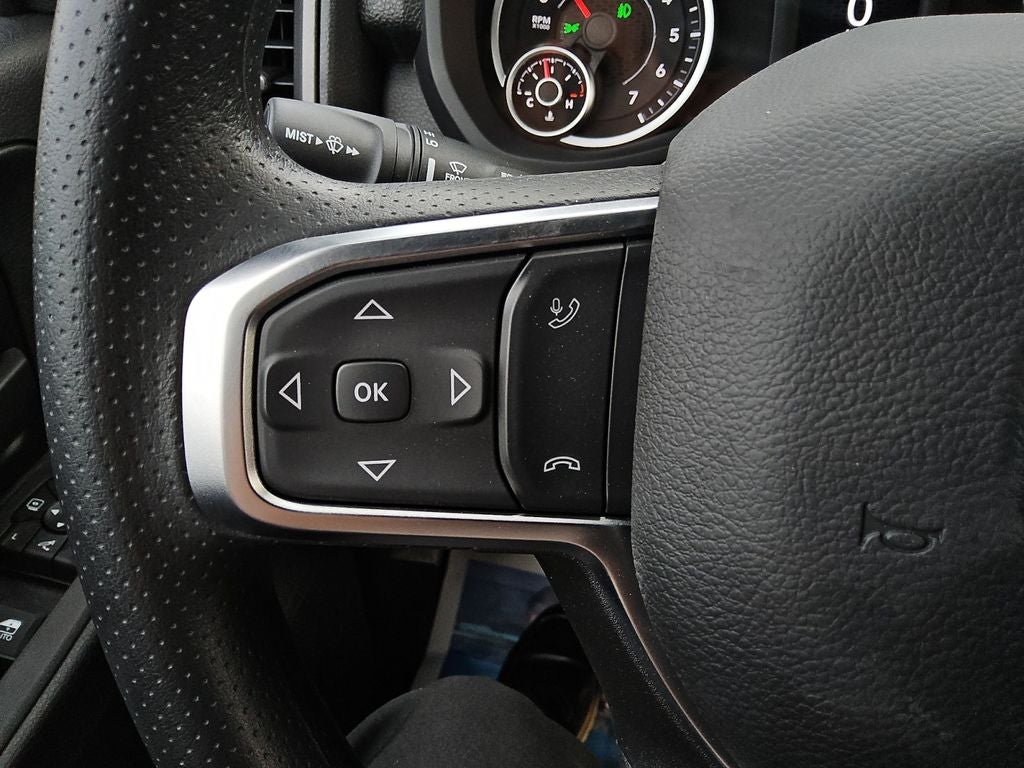 2026 RAM Ram 2500 RAM 2500 BLACK EXPRESS CREW CAB 4X4 6'4' BOX