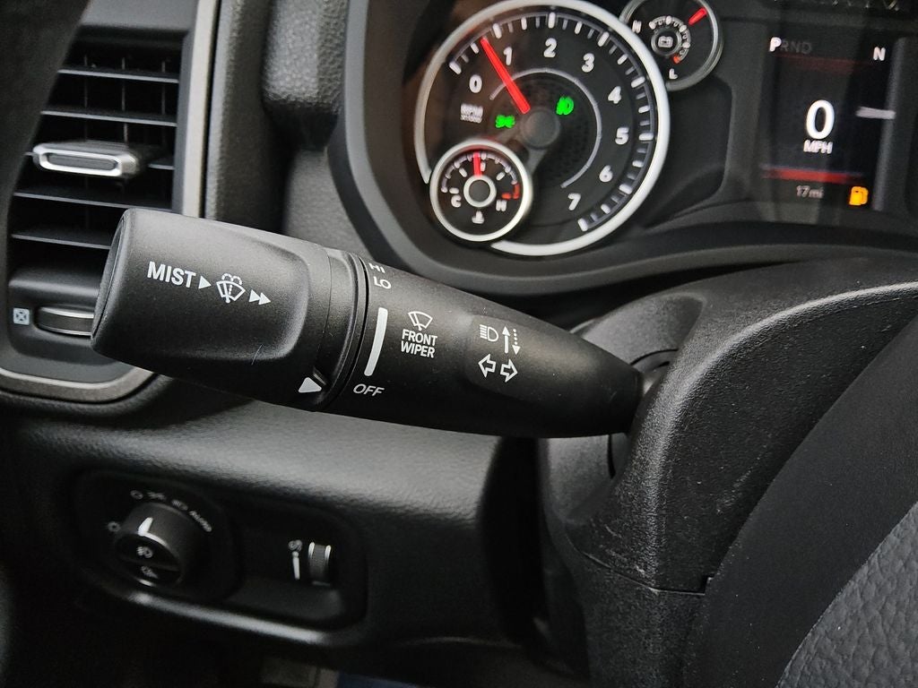 2026 RAM Ram 2500 RAM 2500 BLACK EXPRESS CREW CAB 4X4 6'4' BOX