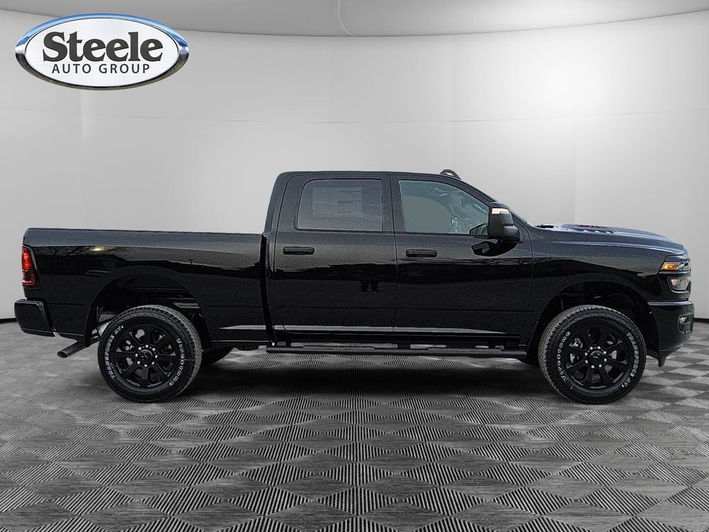 2026 RAM Ram 2500 RAM 2500 BLACK EXPRESS CREW CAB 4X4 6'4' BOX