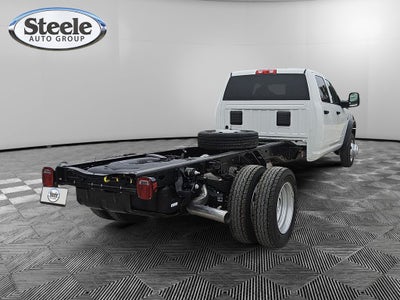 2026 RAM Ram 5500 Chassis Cab RAM 5500 TRADESMAN CHASSIS CREW CAB 4X4 84' CA
