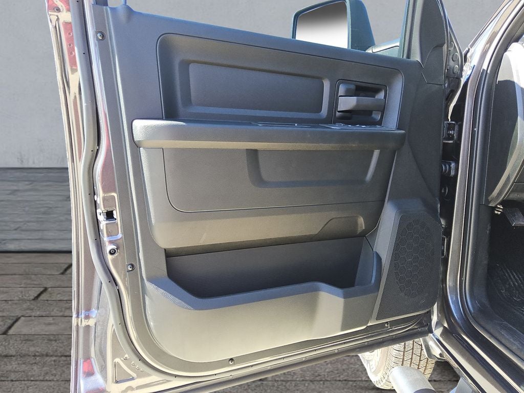 2026 RAM Ram 3500 Chassis Cab RAM 3500 TRADESMAN CREW CAB CHASSIS 4X4 60' CA